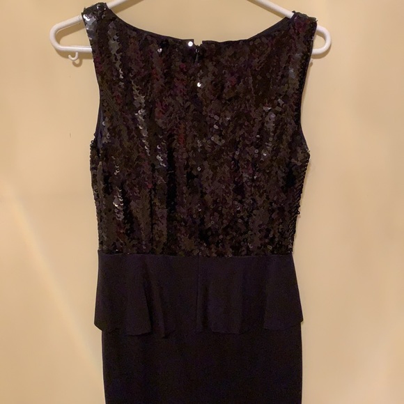 Black sequinned midi dress - Picture 4 of 4